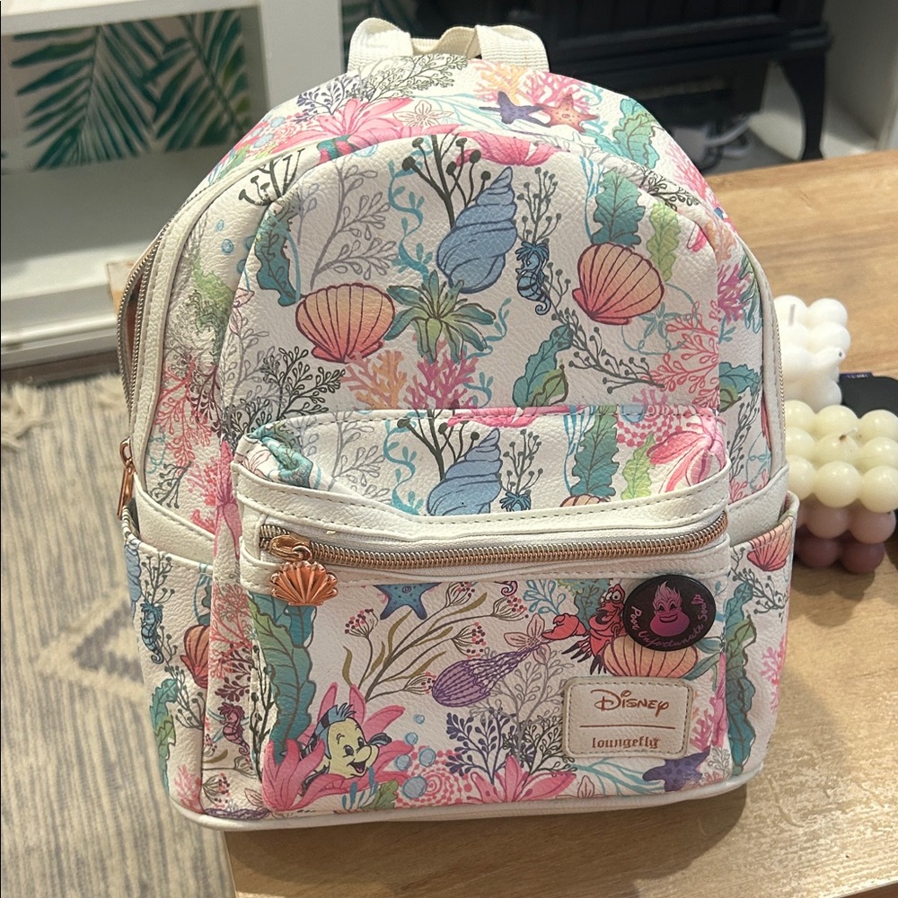 Loungefly Kids' Seashell Backpack
